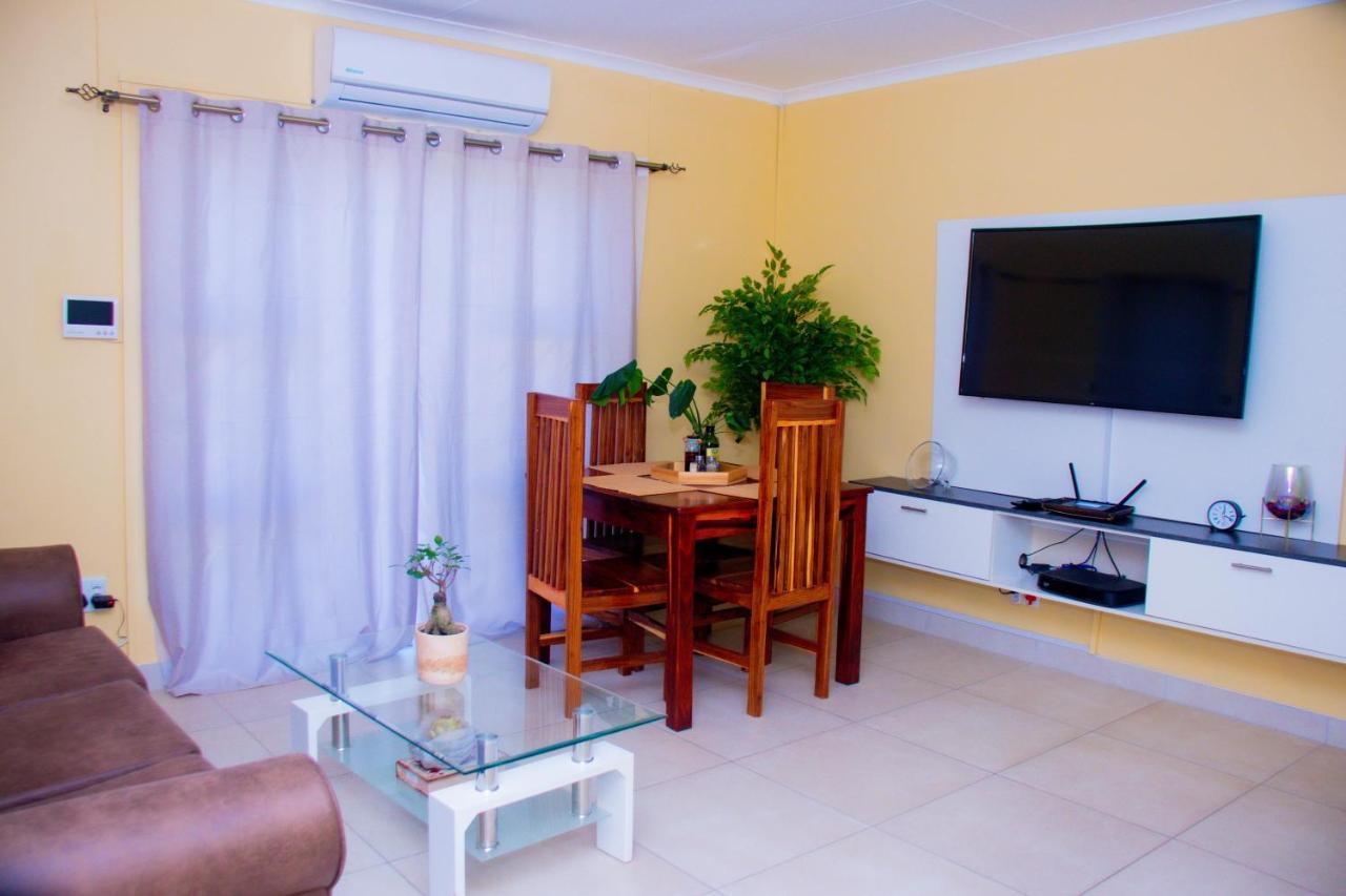 Home@Amalia'S Rundu Exterior photo