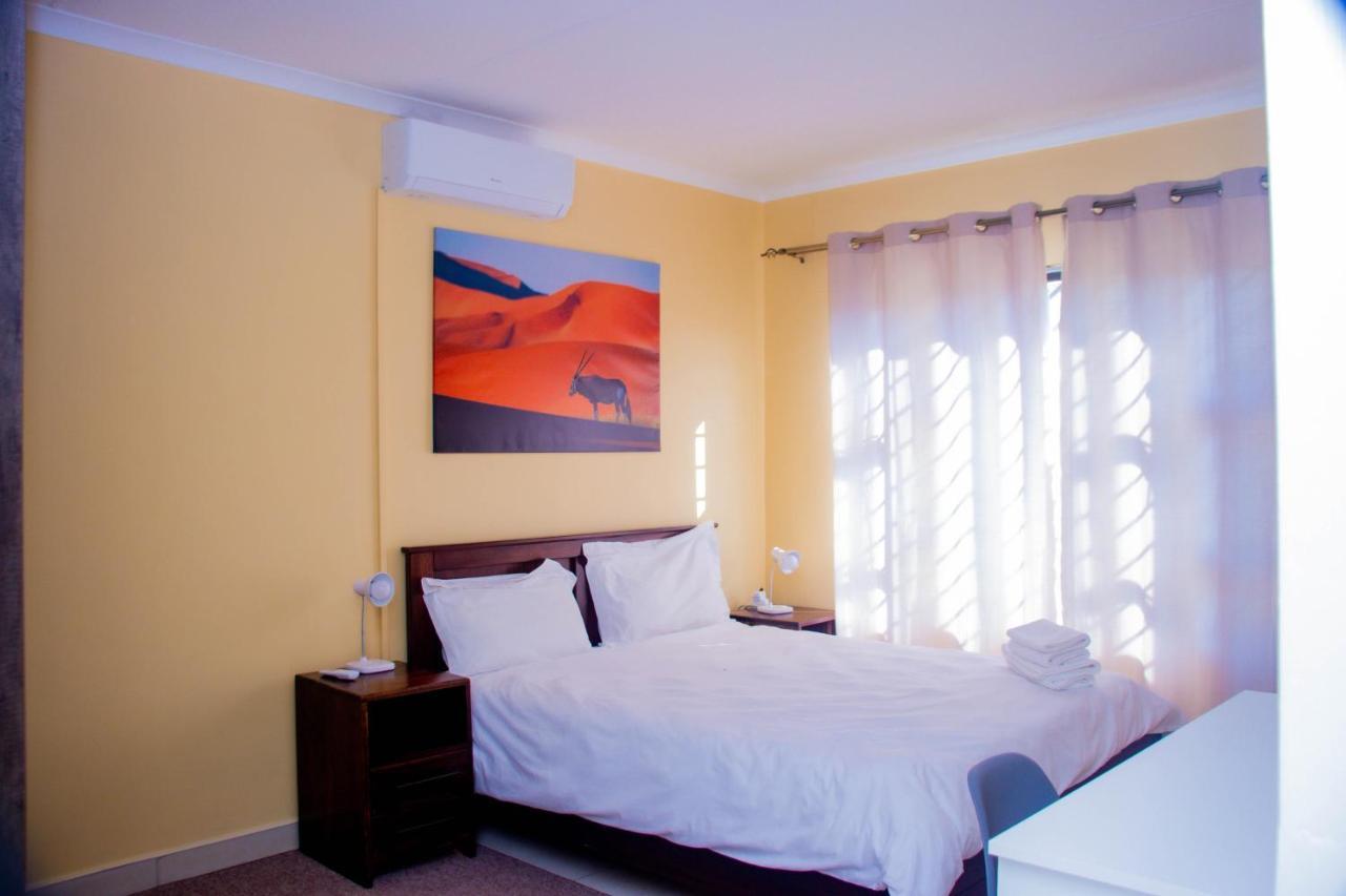 Home@Amalia'S Rundu Exterior photo