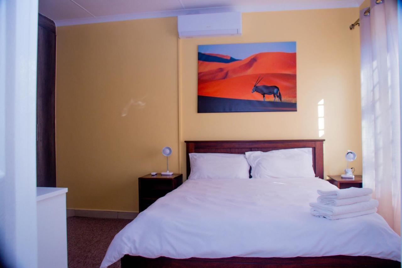 Home@Amalia'S Rundu Exterior photo